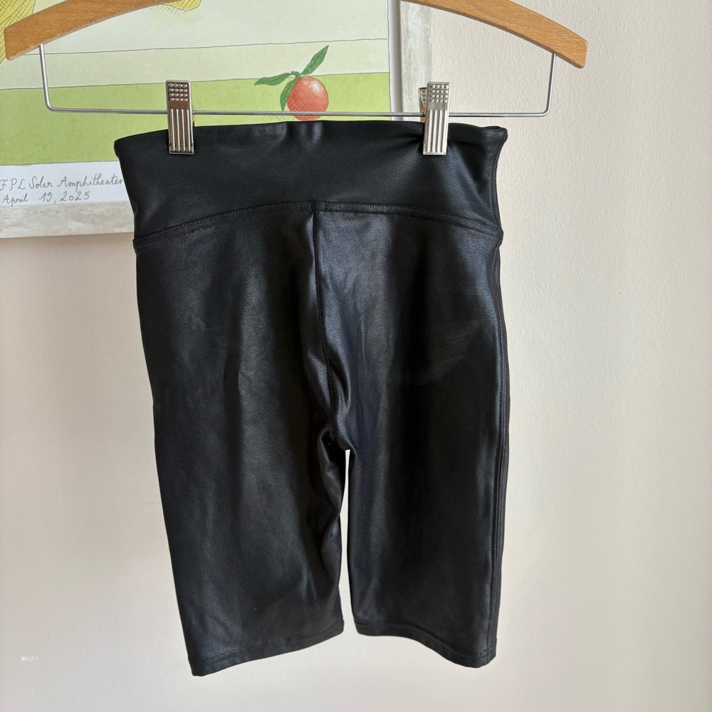 Compression Leather Bike Short - Picture 5 of 6
